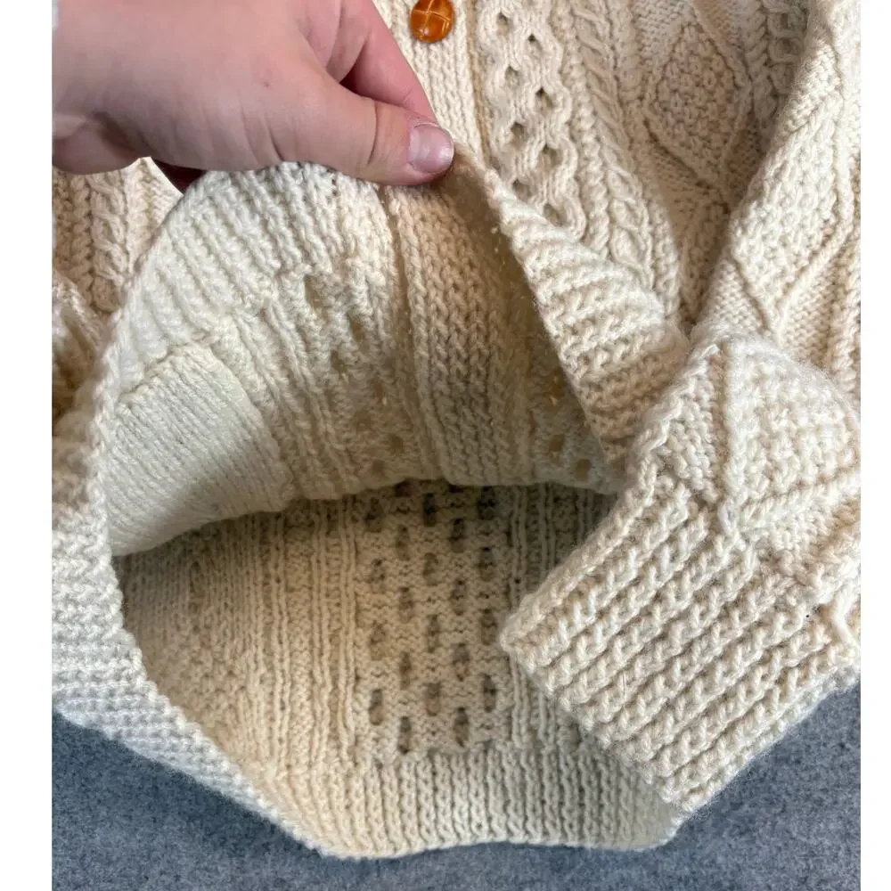 Vintage Sweater Womens Small Beige Cardigan Fisherman Chunky Knit Winter Cozy - Picture 6 of 6